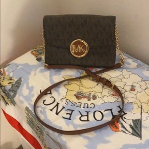 Crossbody Michael Kors Purse